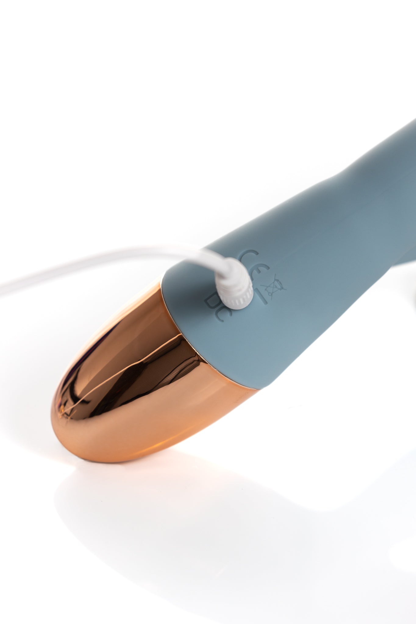 Eco-Friendly Bliss: USB Rechargeable, Waterproof Vibrator - Explore Every Setting